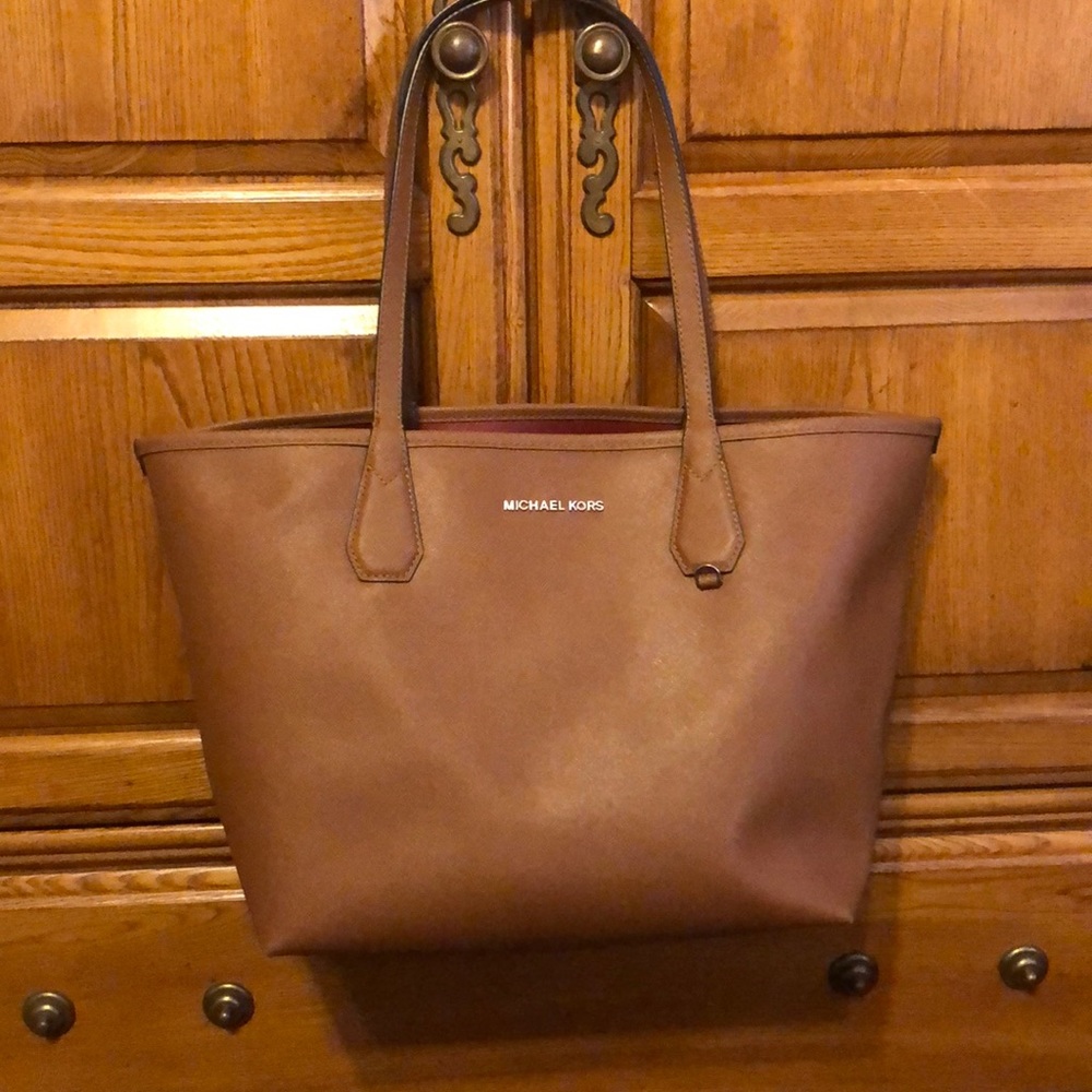 Michael Kors reversible tote